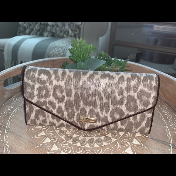 Brahmin Camille Ivory Elara and Ivory Elara wallet - Picture 8 of 14